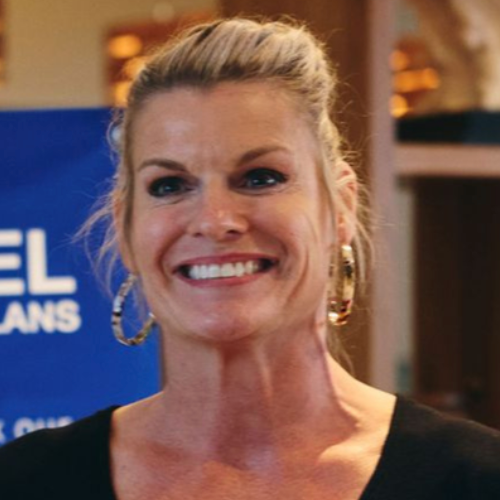 Amy Levrier​